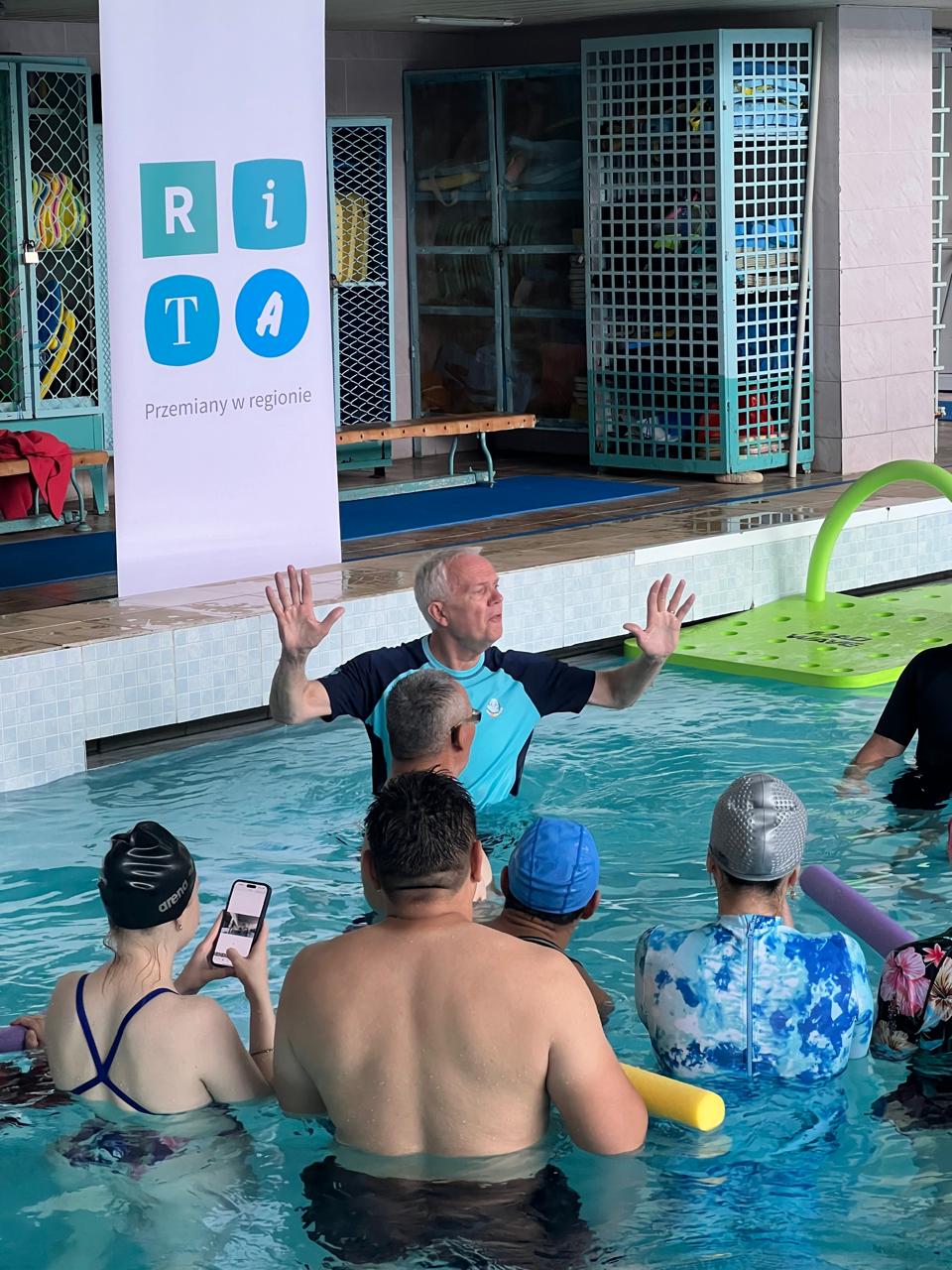 Edukacja Instruktorów nauki pływania niemowląt Kazachstanu metodyce łagodnego traktowania dzieci „Swim With Love”