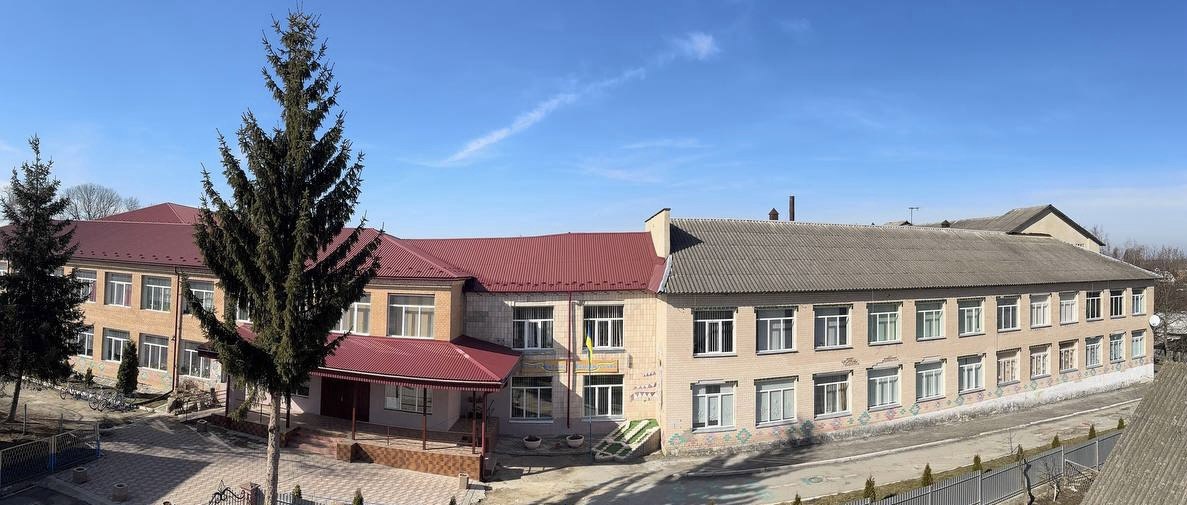 Liceum nr 2 w Kopyczyńcach Rady Miejskiej Kopyczyńców, rejon czortkowski, obwód tarnopolski